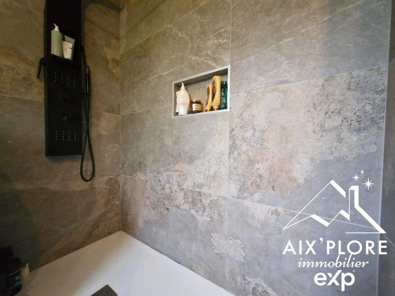 Maison - 74 m² - 4 pièces