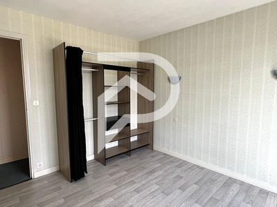 Maison - 152 m² - 6 pièces