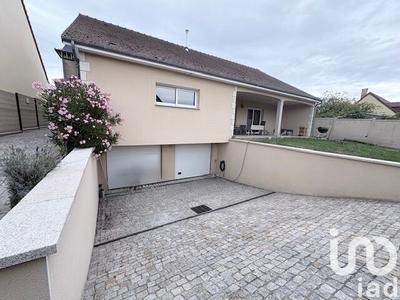 Maison - 122 m² - 5 pièces