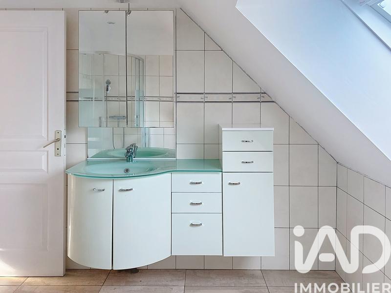 Maison - 83 m² - 4 pièces