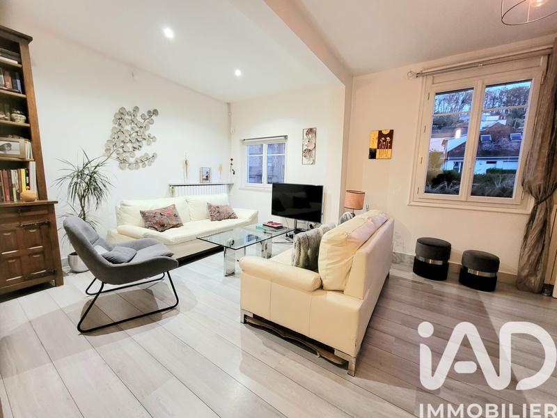 Maison - 101 m² - 5 pièces