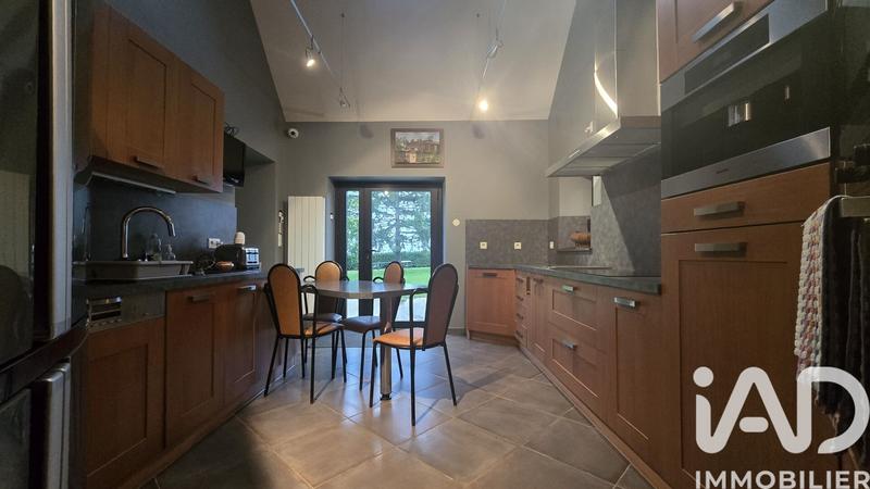 Maison - 178 m² - 6 pièces