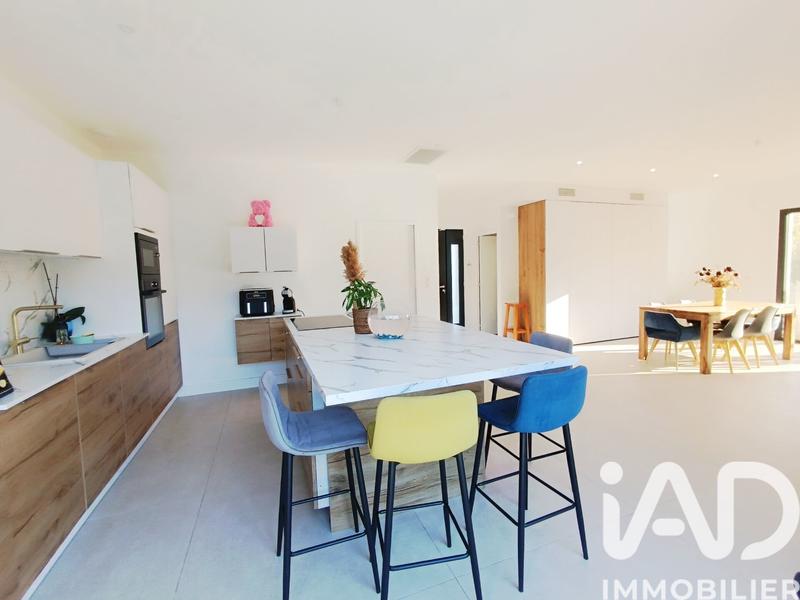 Maison - 126 m² - 5 pièces