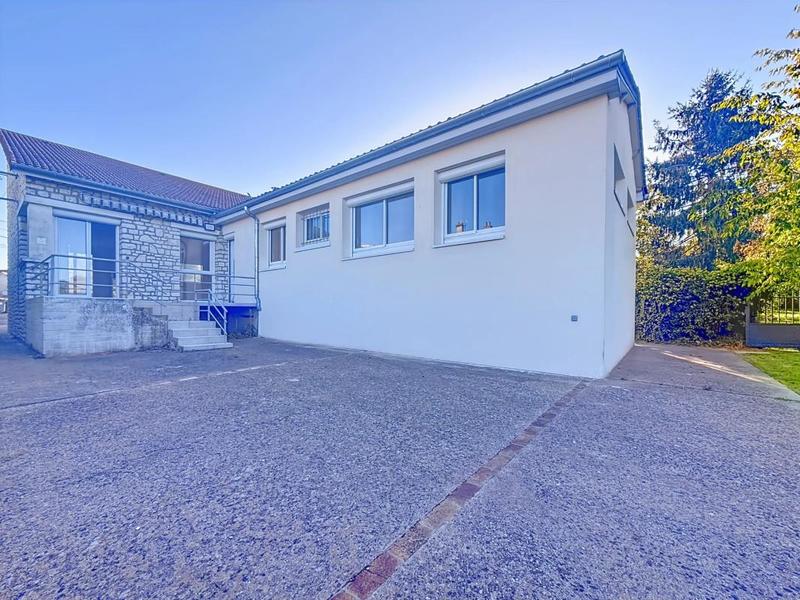 Maison - 144 m² - 6 pièces