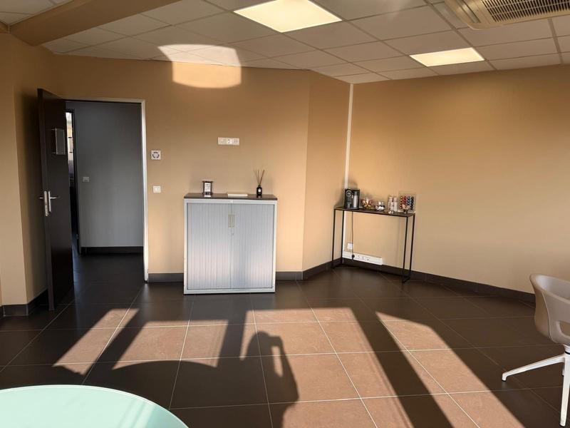 Local d'activités - 35 m² - 1 pièce