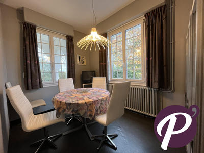 Maison - 350 m² - 10 pièces