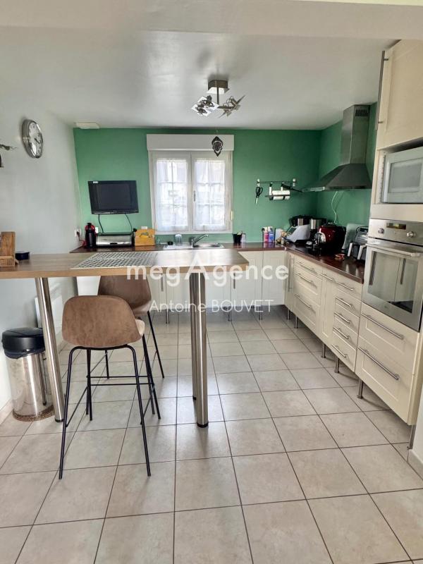 Maison - 158 m² - 7 pièces