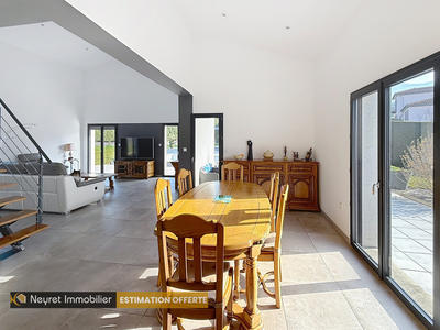 Maison - 160 m² - 6 pièces