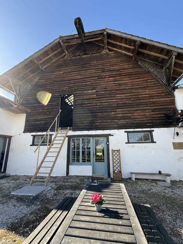 Maison - 340 m² - 17 pièces