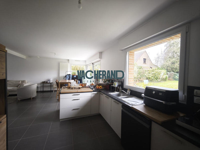 Maison - 100 m² - 7 pièces