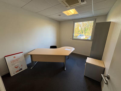 Bureau - 100 m²