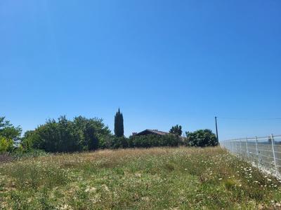 Terrain constructible - 649 m²