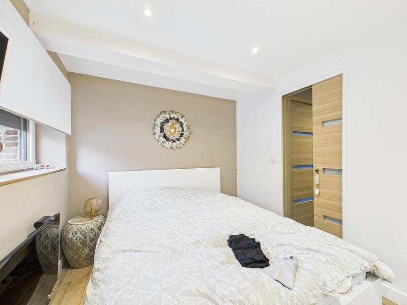 Appartement - 103 m² - 4 pièces