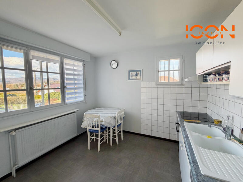 Maison - 140 m² - 7 pièces