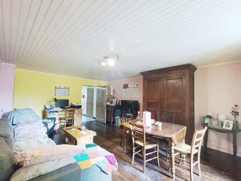 Maison - 122 m² - 4 pièces