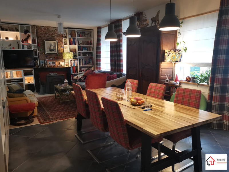 Maison - 163 m² - 6 pièces