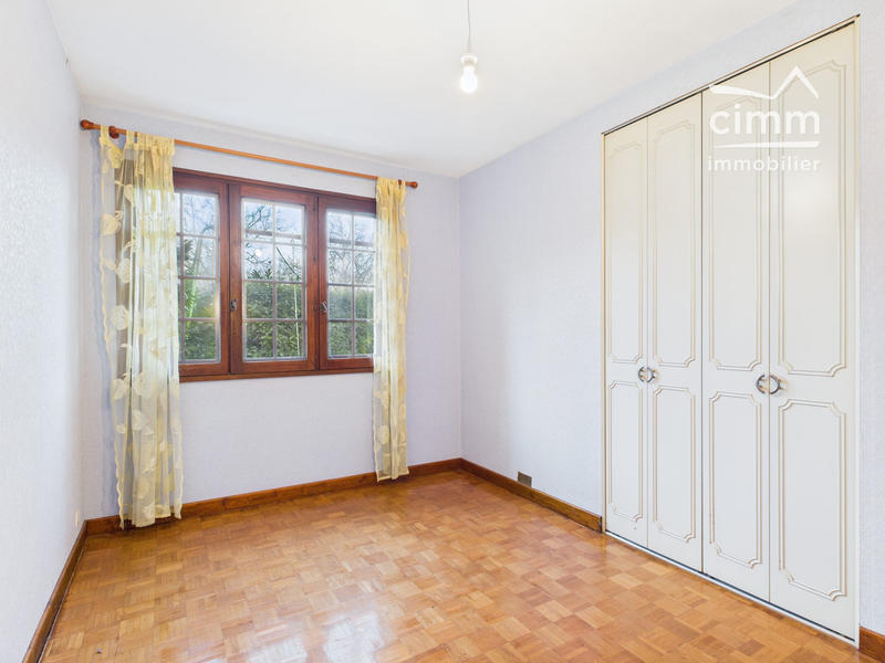 Maison - 174 m² - 6 pièces