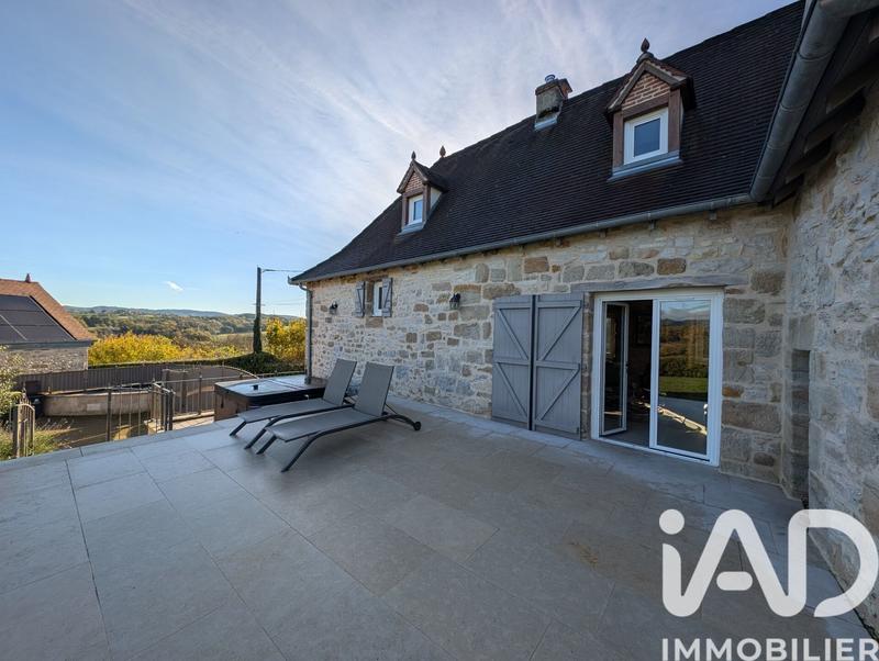 Maison - 110 m² - 4 pièces