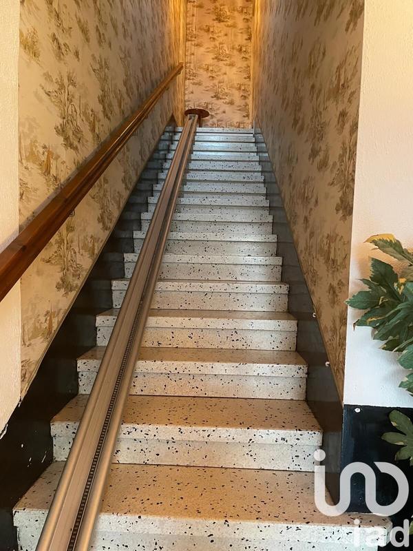 Maison - 102 m² - 4 pièces