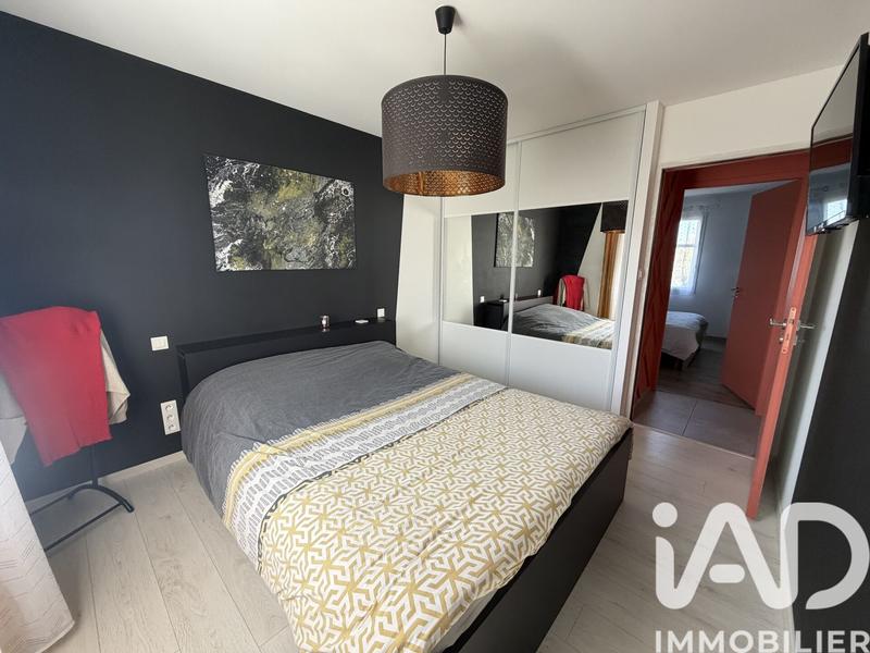 Maison - 95 m² - 5 pièces