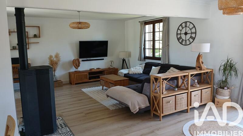 Maison - 136 m² - 6 pièces