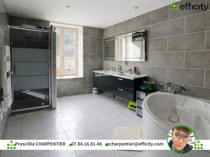 Maison - 120 m² - 6 pièces