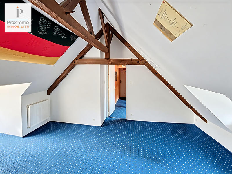 Maison - 162 m² - 7 pièces