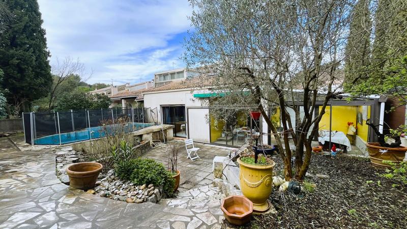 Maison traditionnelle - 143 m² - 5 pièces