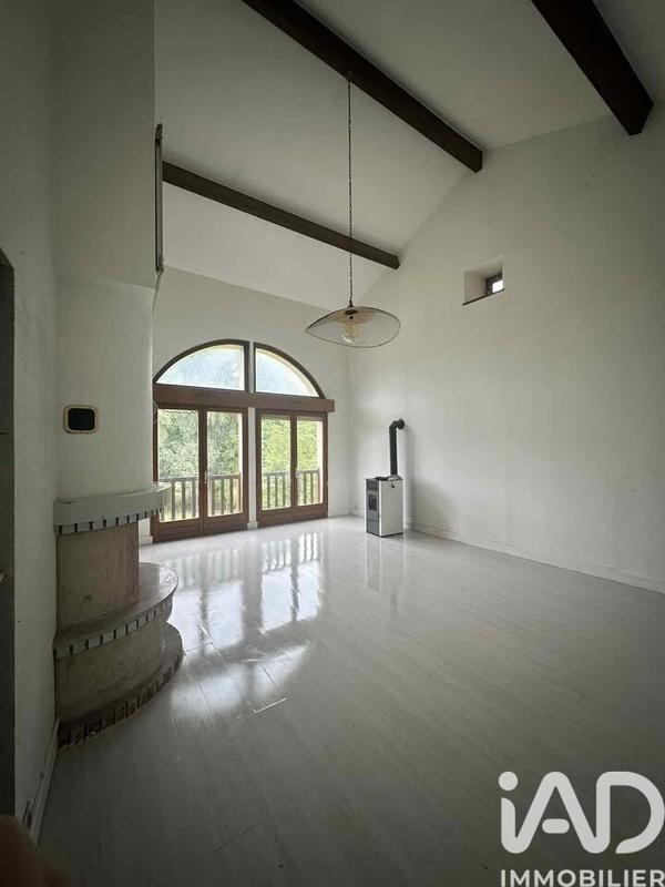 Maison - 420 m² - 19 pièces