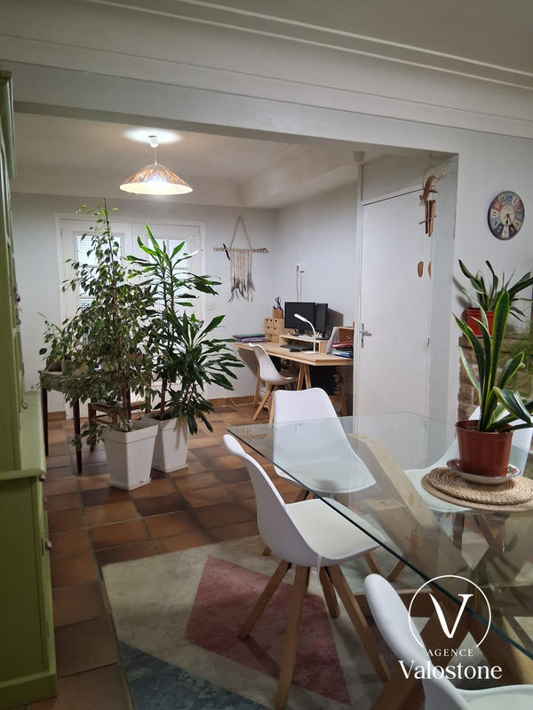 Maison - 205 m² - 5 pièces