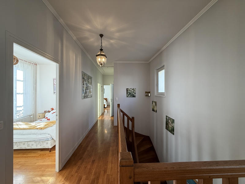 Maison - 166 m² - 6 pièces