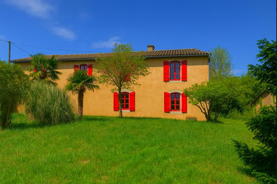 Demeure - 235 m² - 8 pièces