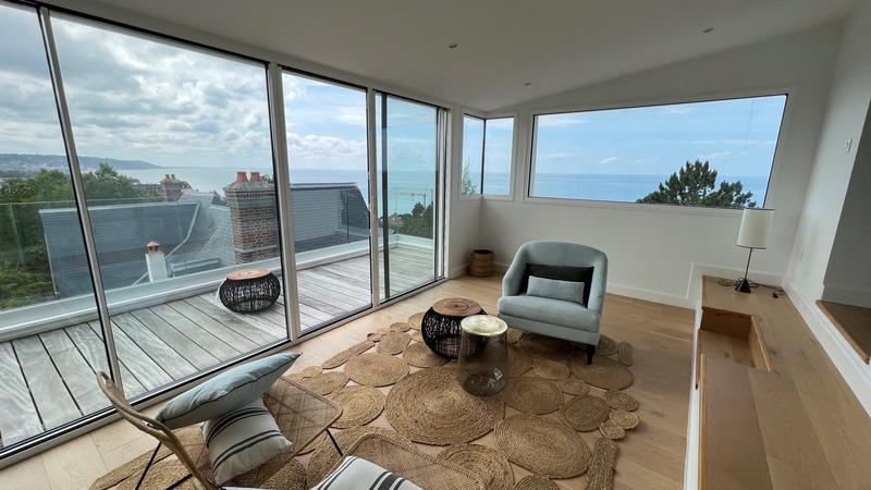 Villa - 392 m² - 14 pièces