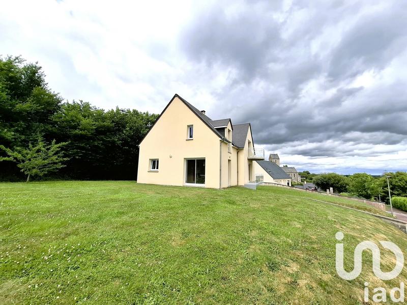 Maison - 143 m² - 6 pièces