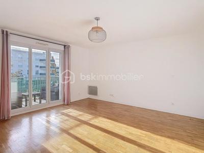 Appartement - 75 m² - 4 pièces