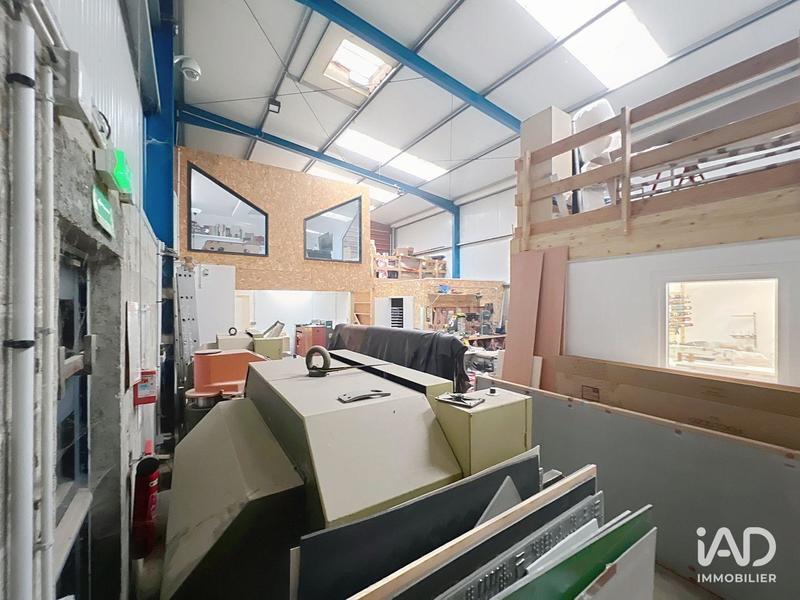 Local commercial - 255 m²