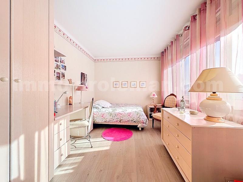 Appartement - 86 m² - 4 pièces