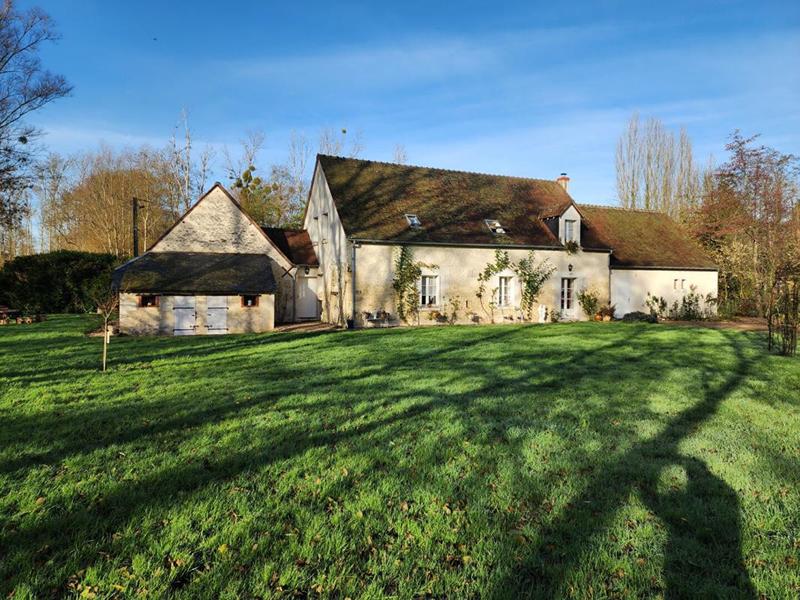 Maison - 376 m² - 10 pièces