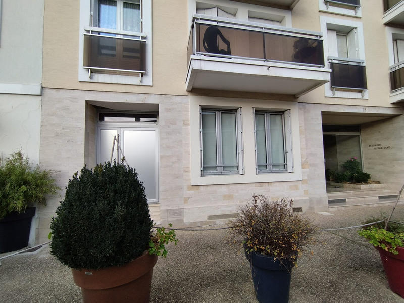 Appartement - 80 m² - 3 pièces