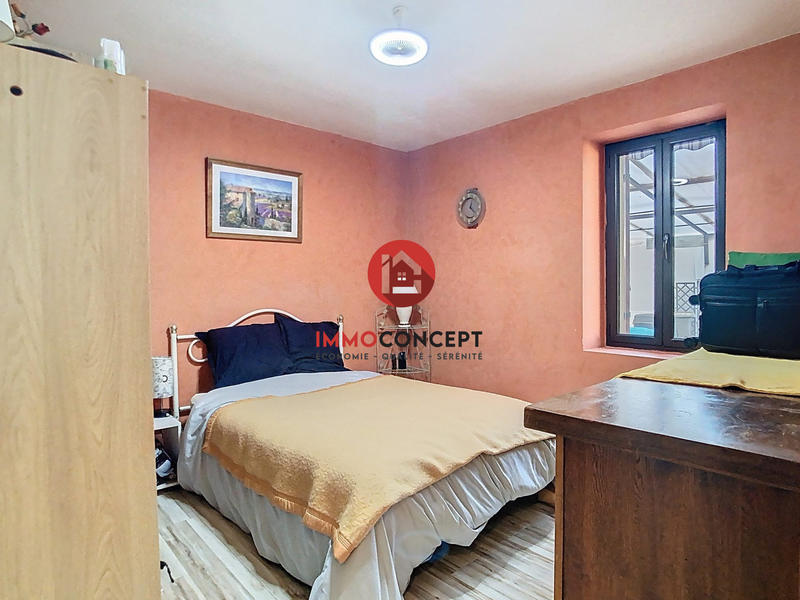 Appartement - 93 m² - 3 pièces