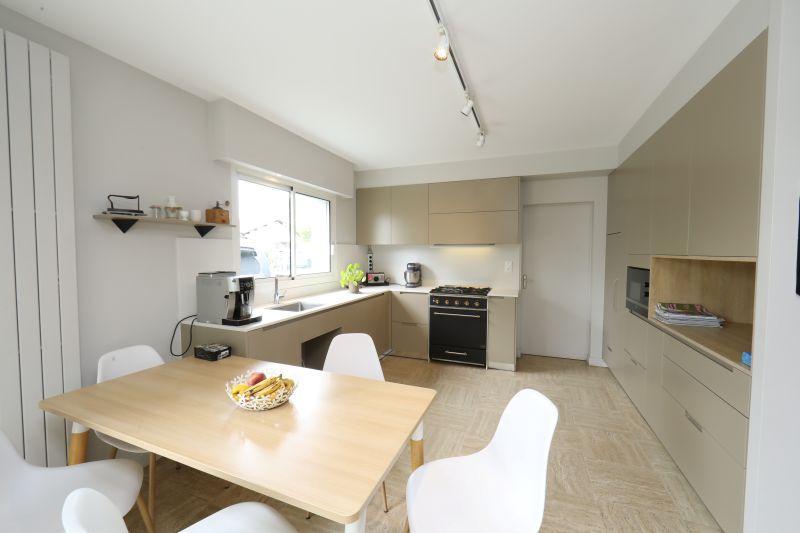 Villa - 273 m² - 8 pièces