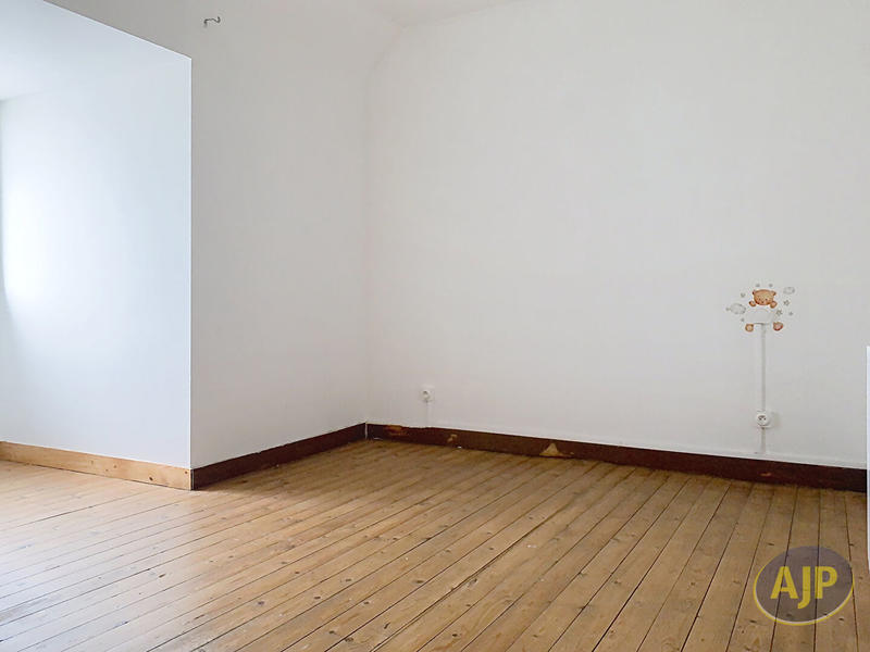 Maison - 83 m² - 3 pièces