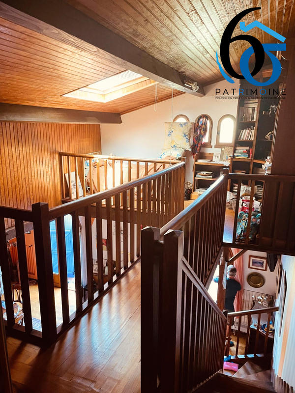 Maison - 130 m² - 7 pièces