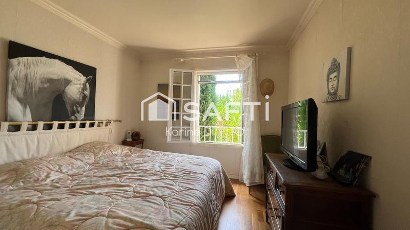 Maison - 172 m² - 8 pièces