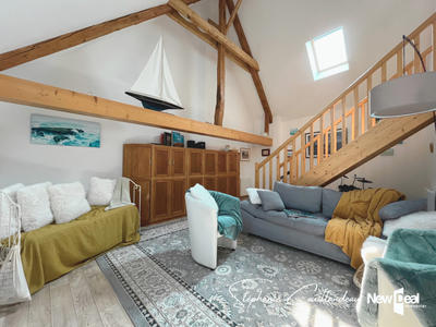 Maison - 236 m² - 8 pièces