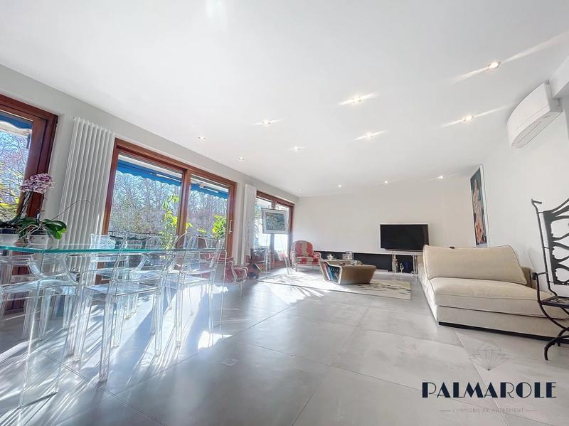 Appartement - 97 m² - 3 pièces