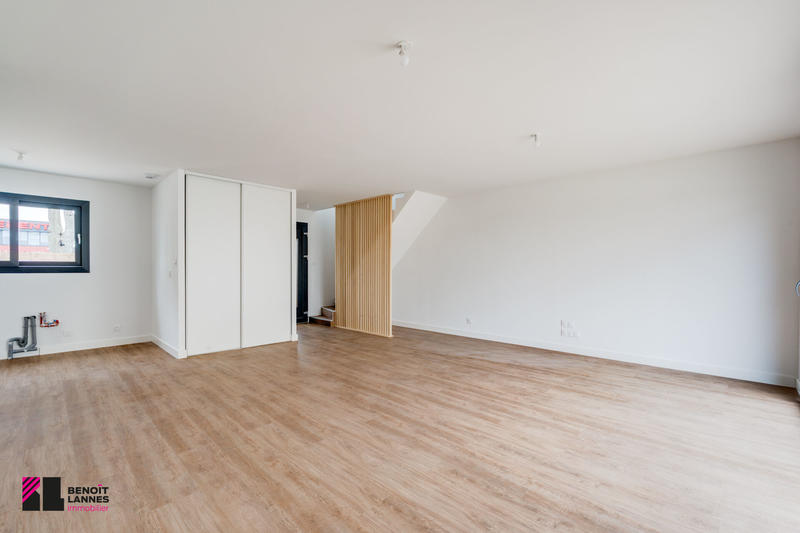 Maison - 94 m² - 5 pièces