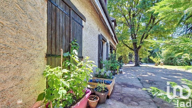 Maison - 340 m² - 9 pièces