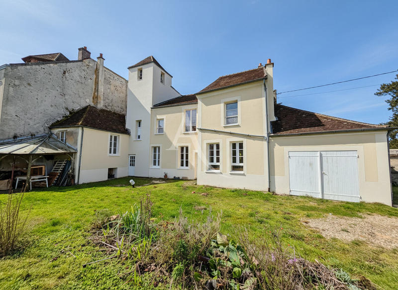 Maison - 170 m² - 7 pièces