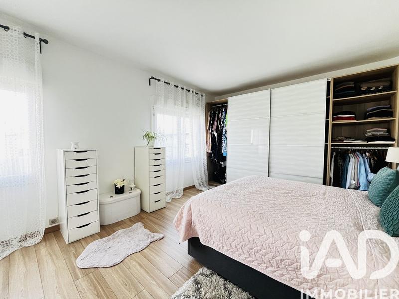 Maison - 137 m² - 4 pièces